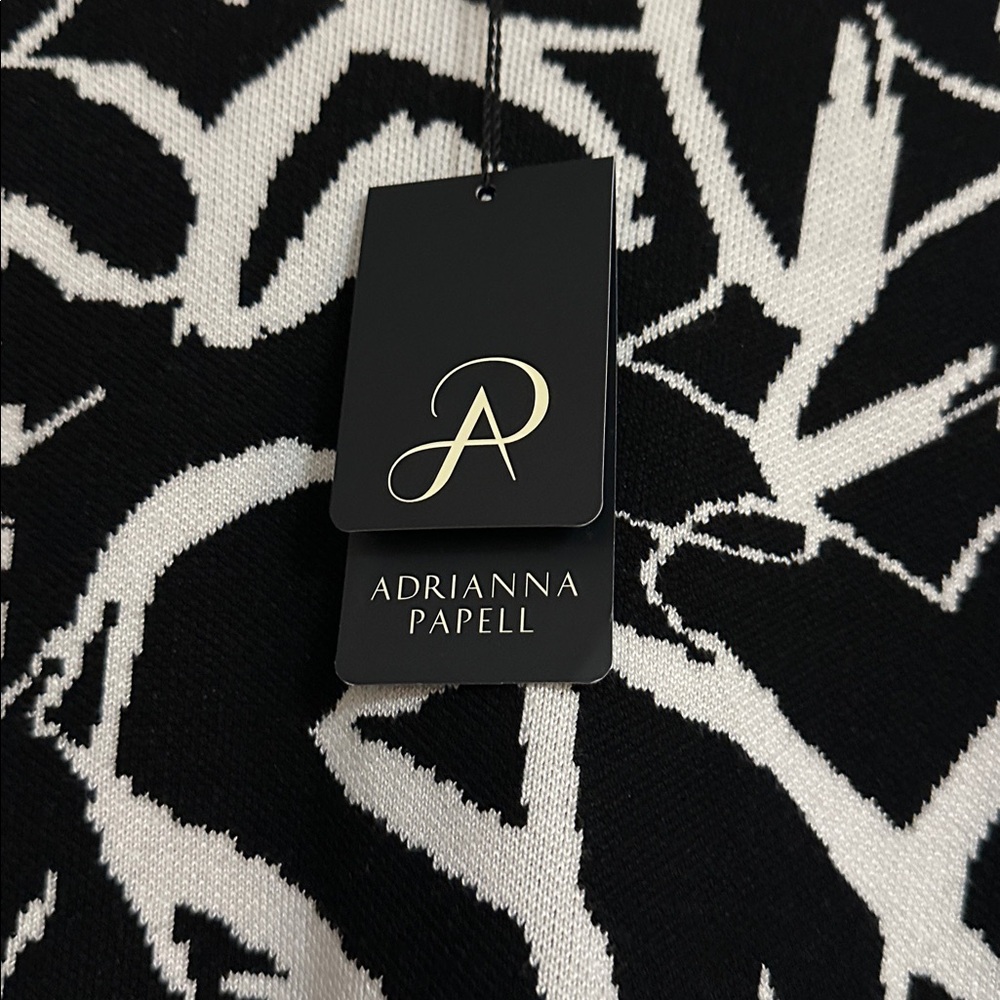 Adrianna Papell Heart Print Sweater Size 1X black white new with tags - Picture 4 of 9